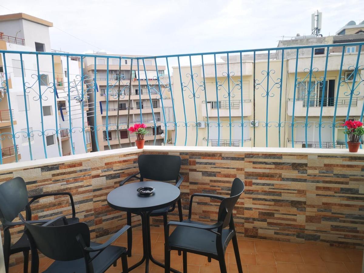 Riviera Deluxe Apartments فلورا المظهر الخارجي الصورة